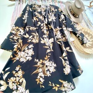 Floral boho dress w shabby chic vacay resort vibe